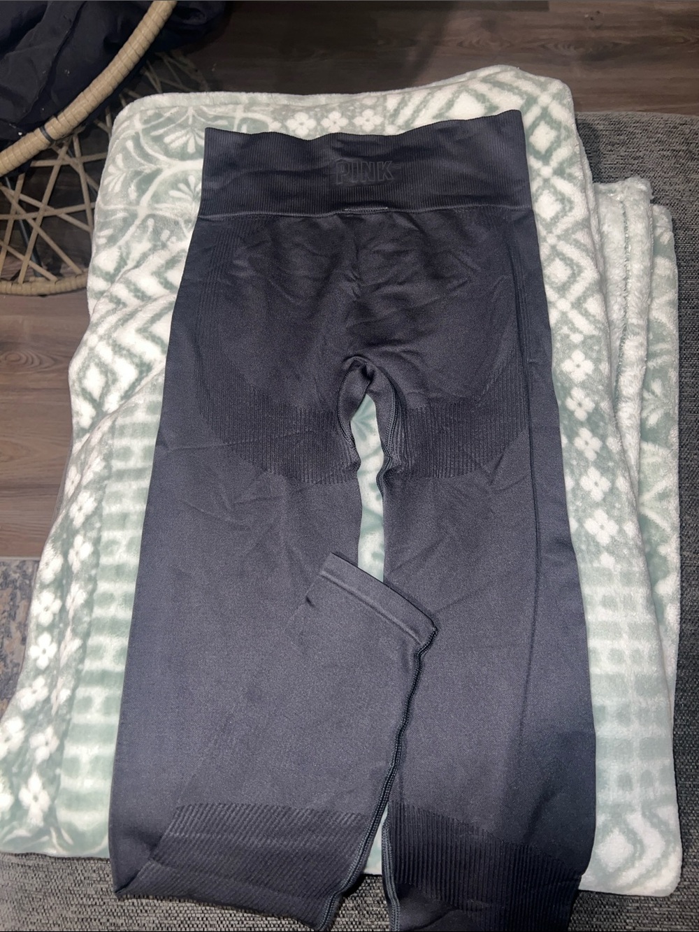 PINK Victoria's Secret Solid Black High-Waist Seamless Leggings